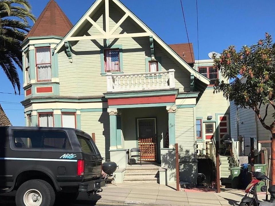 1st image of 98 Alexander Ave