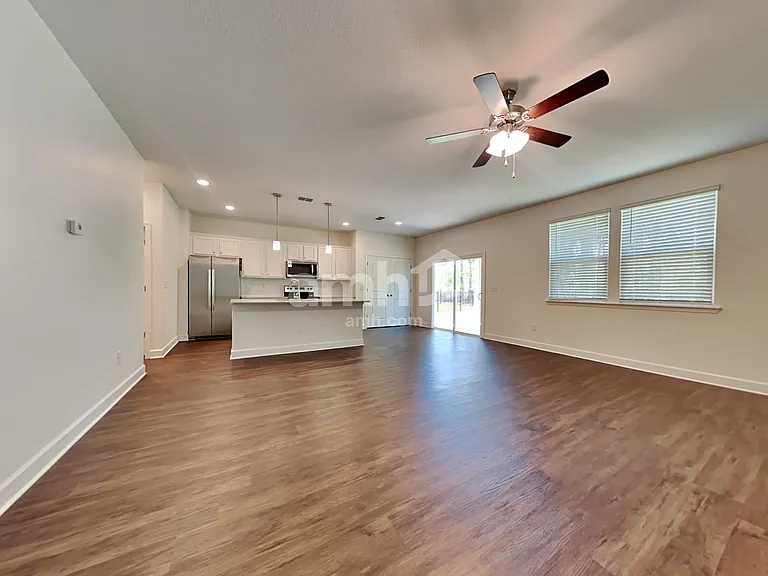 12256 Sapp Rd — Photo 8