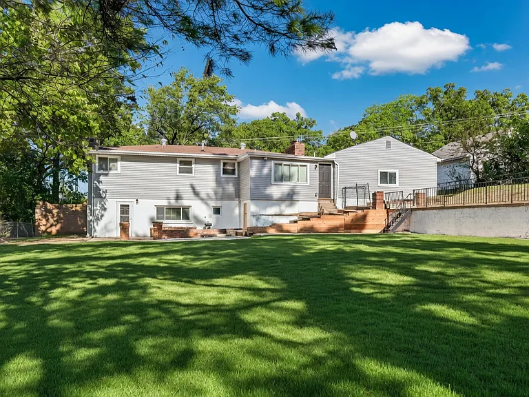 2544 Spring Forest Rd — Photo 53