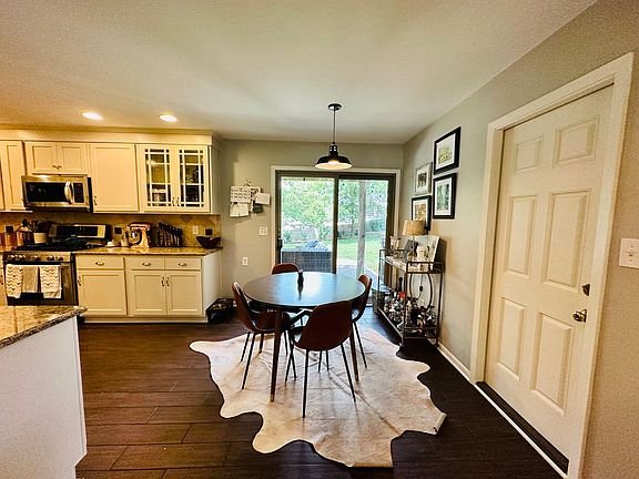 5th image of 7216 W 55th St
