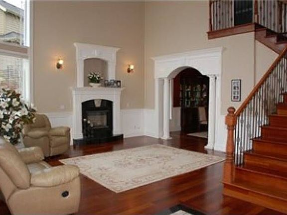 2nd image of 11602 52nd Avenue Ct NW