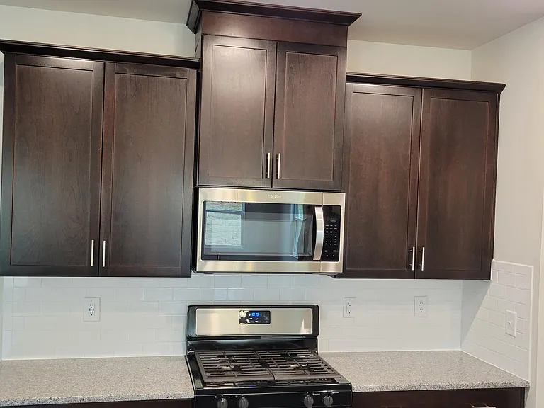 111 Sweet Olive St — Photo 3