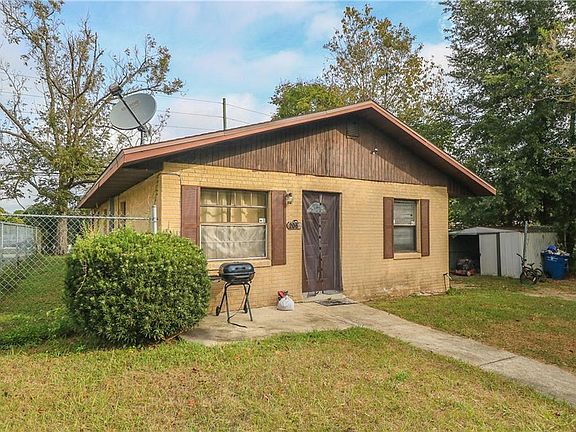 3rd image of 2060 Macon St