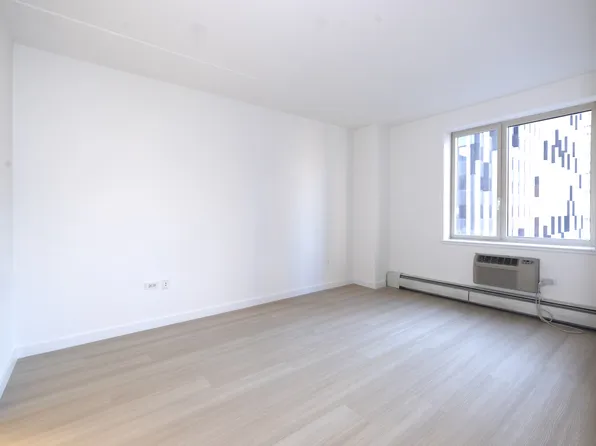 95 Worth Street image 5 of 15