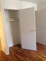 5th image of 340 Beekman Ave APT 5K