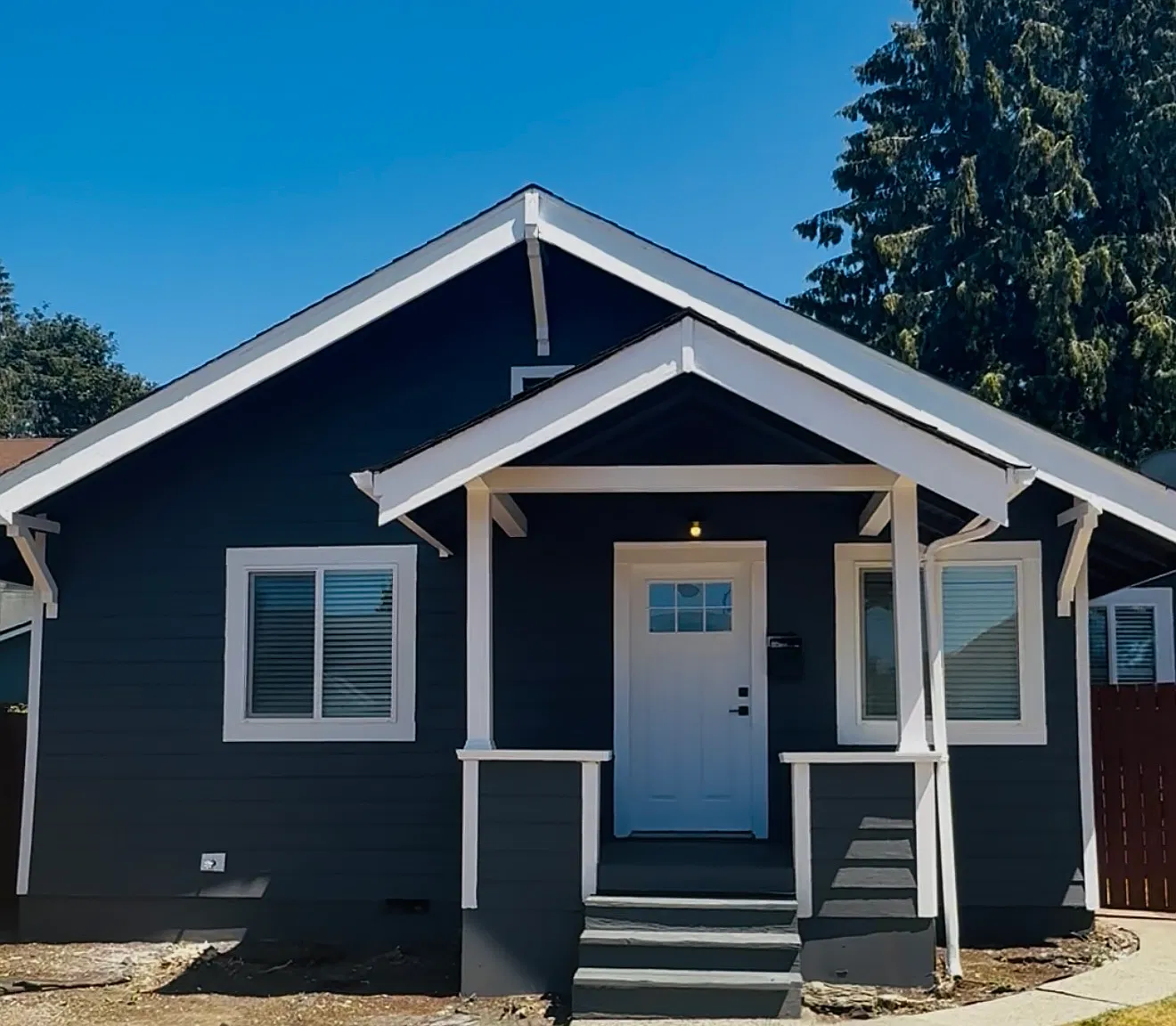 3 bed, 1.5 bath, 1150 sqft, $2,750 — Photo 1