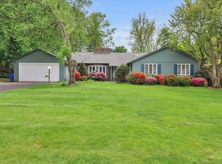 11 West Ridge Drive, West Hartford, CT 06117