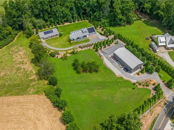 2691 Trinity Church Rd, Canton, GA 30115