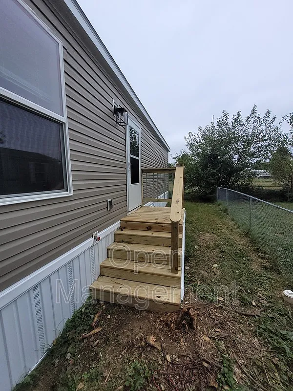 2 bed, 2.0 bath, 960 sqft, $1,199 — Photo 3