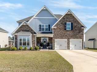 321 SW Plantation Dr, Maple Hill, NC 28454