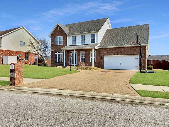2nd image of 5911 Winnett Dr