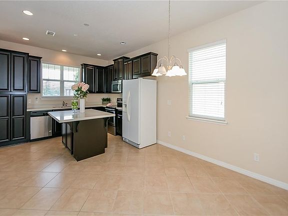 5th image of 5271 Creekside Park Ave