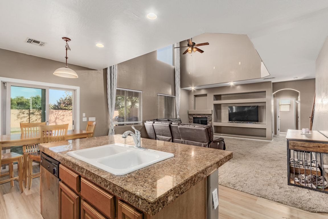 next background image