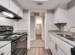 London Square Apartments, Dallas, TX 75244