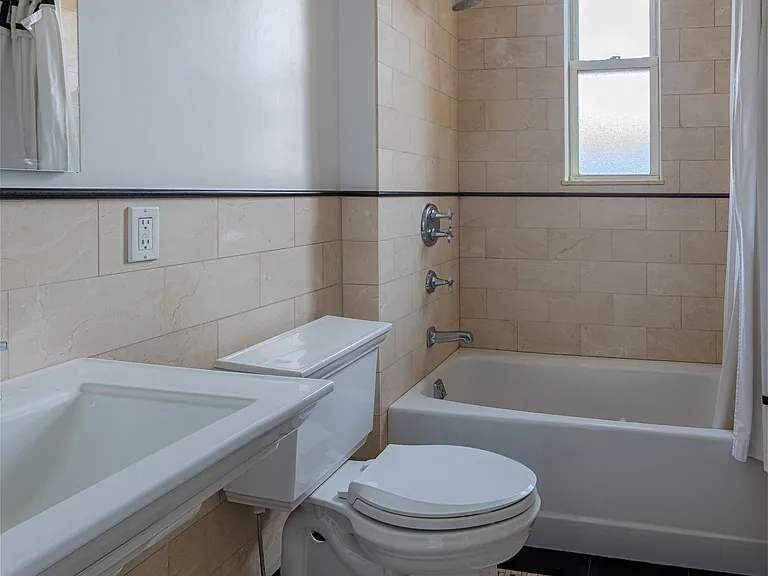 25 5th Ave #9H — Photo 6