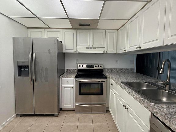 5th image of 2727 N Wickham Rd APT 103-5