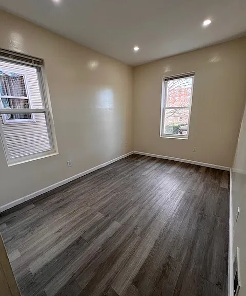 72 Seymour Ave #1 — Photo 10