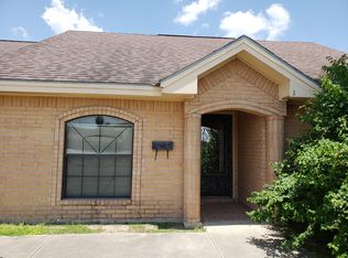 2000 Circle Dr #1-3, Mission, TX 78572