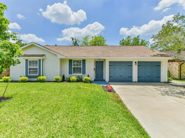 2005 Cheryl Dr, Pearland, TX 77581