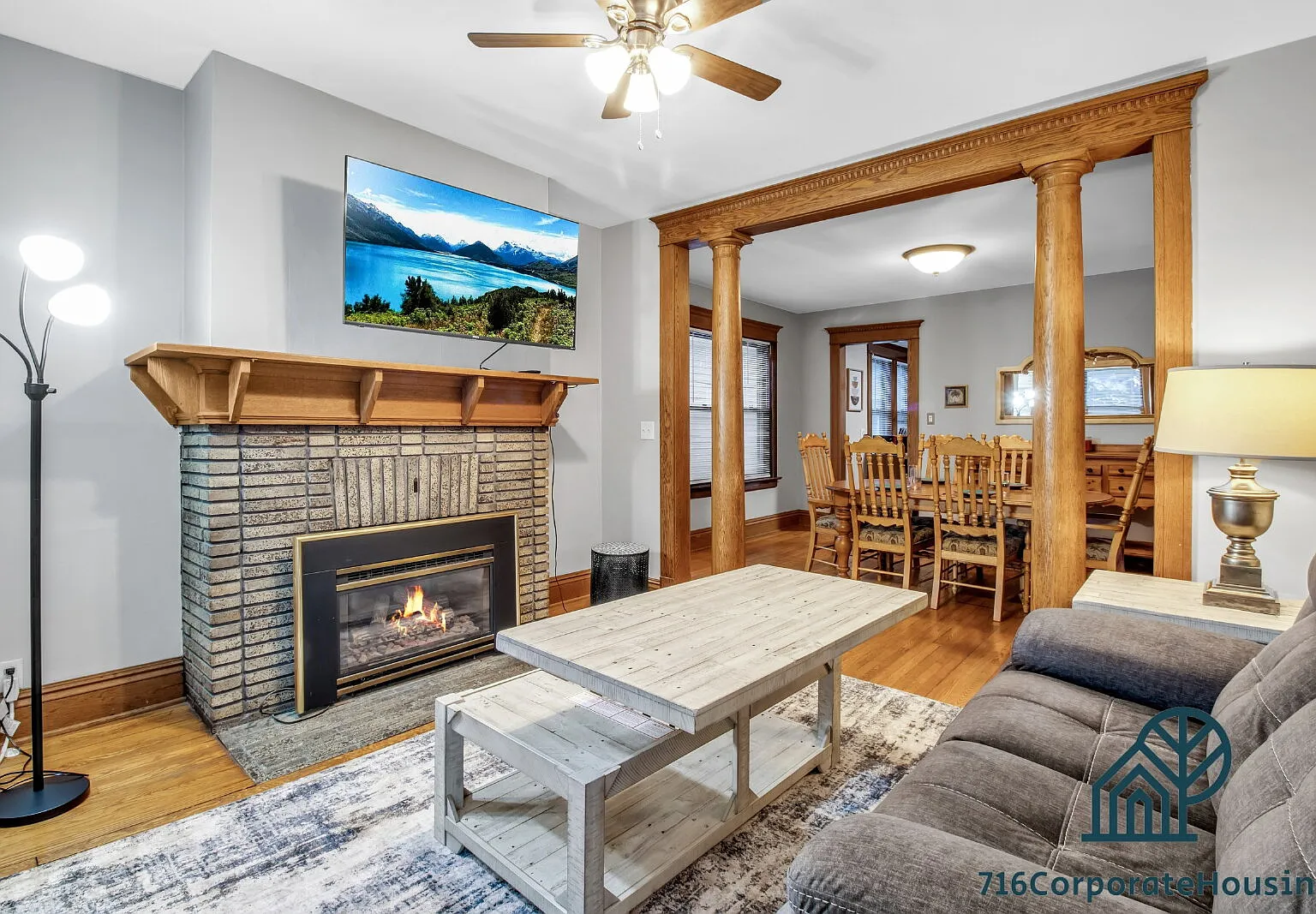3 bed, 1.0 bath, $2,400 — Photo 2