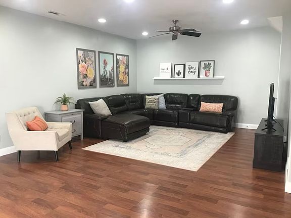 2nd image of 1593 S Scenic Sunrise Dr #Basement