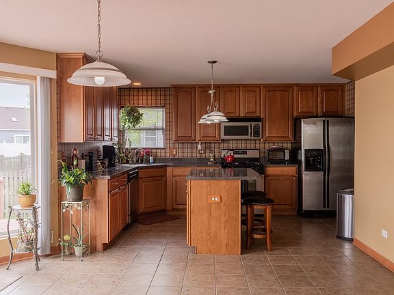 4th image of 3810 Fireside Ct