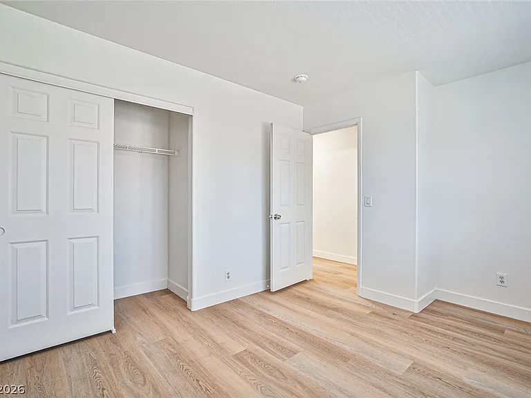 9692 Cathedral Stairs Ct — Photo 12