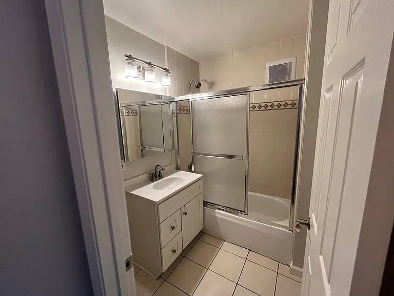 2646 Baldwin Ln #2 — Photo 15