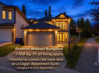 116 W Rockyledge Cres NW, Calgary, AB T3G5N1