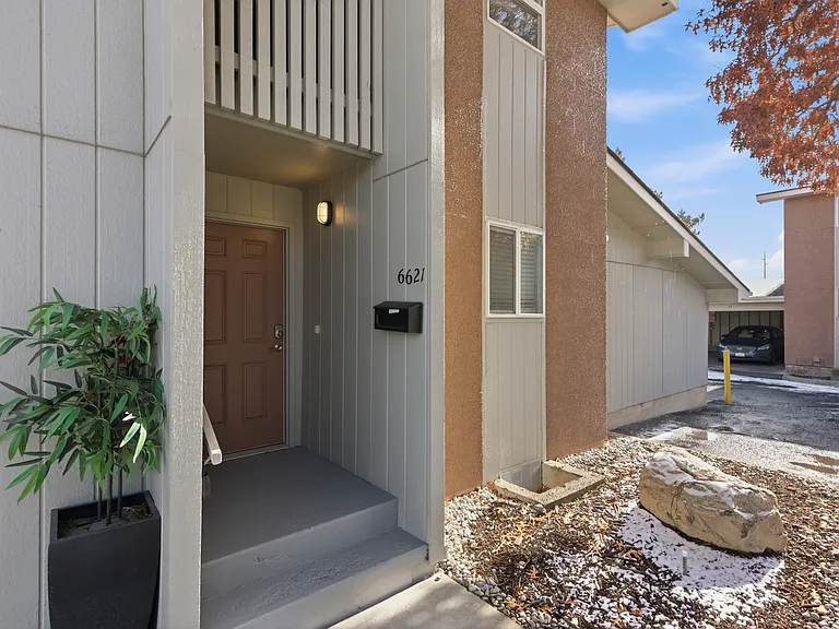 6625 N Standard St — Photo 8