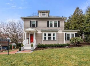 112 Wellesley Ave, Wellesley, MA 02481