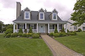 1st image of 9 Golden Spruce Dr