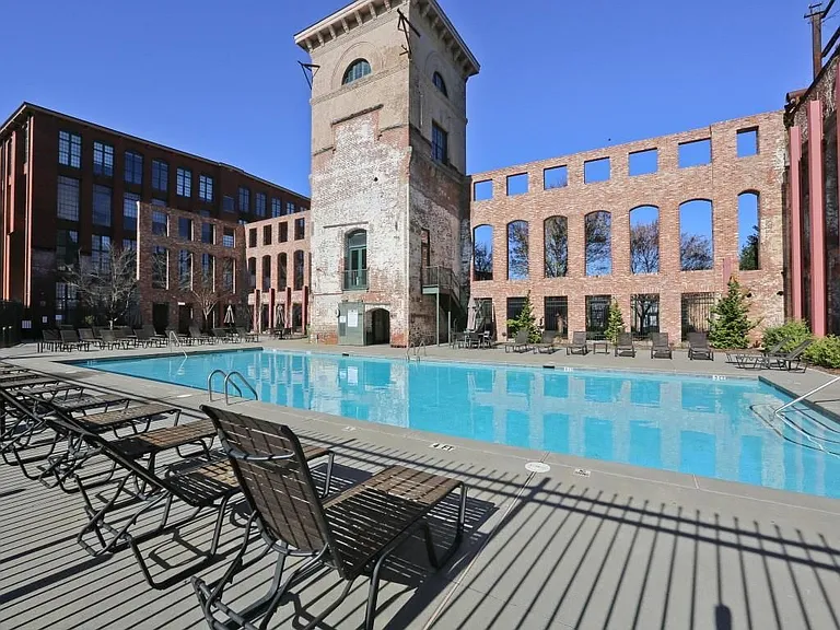 170 Boulevard 306 #H — Photo 24