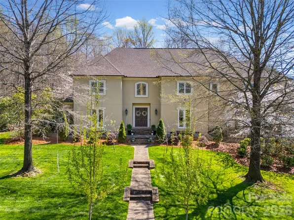 1205 Shinnecock Ln, Waxhaw, NC 28173