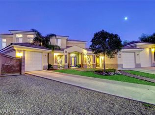 201 Dalmatian Ln, Las Vegas, NV 89107
