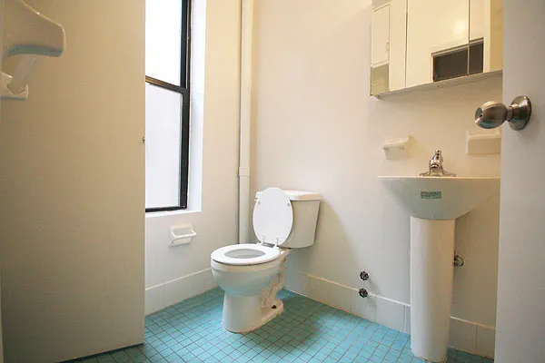 Rented by Aether Property Group | media 99