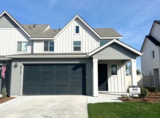 8112 W Fern St, Eagle, ID 83616