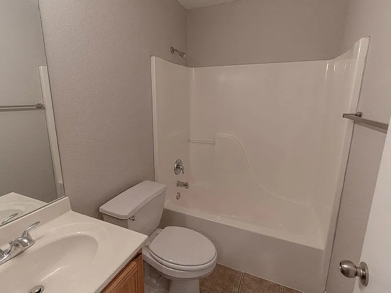 5211 Currituck Ln — Photo 30