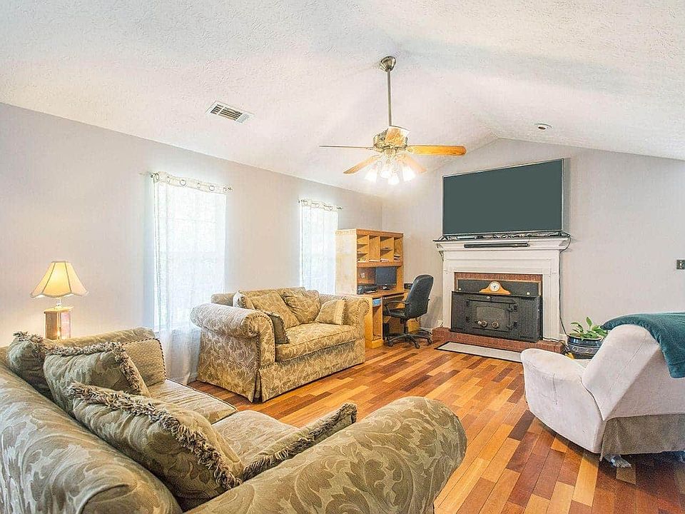1st image of 1026 Ola Dale Dr