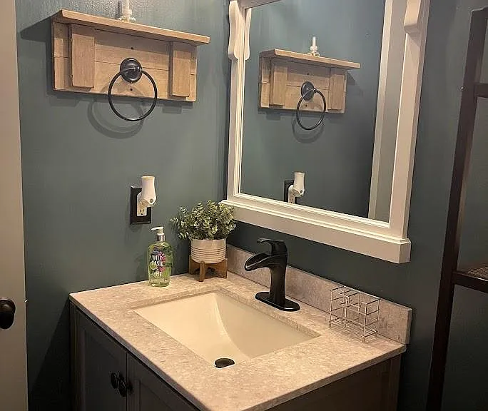 720 Greensboro Way — Photo 12