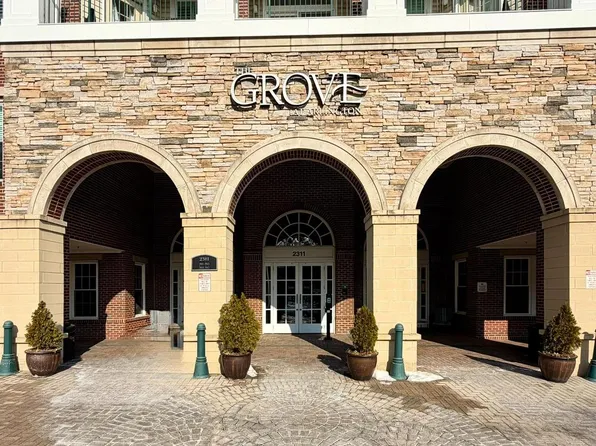 2321 25th St S #2201, Arlington, VA 22206