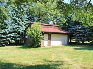 N5577 Timber Ridge Dr, Fond Du Lac, WI 54937