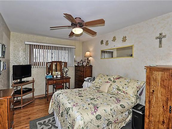 4th image of 8654 N National Ave