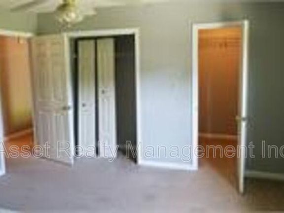 5th image of 134 Oakview Dr #A