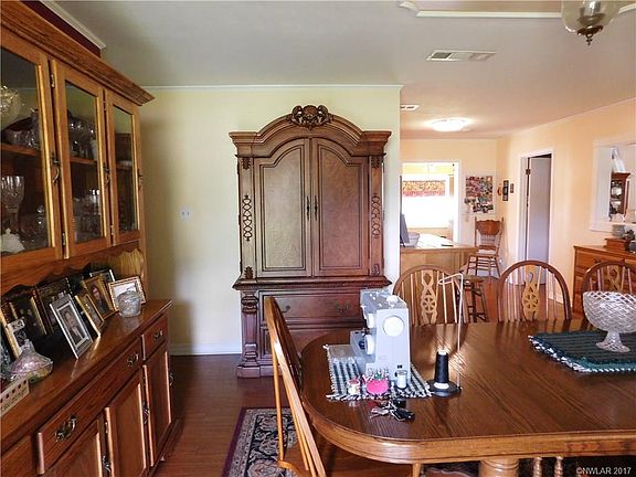 4th image of 415 W McKinley Ave