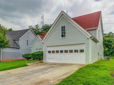 1040 Brandon Ln, Stone Mountain, GA, 30083
