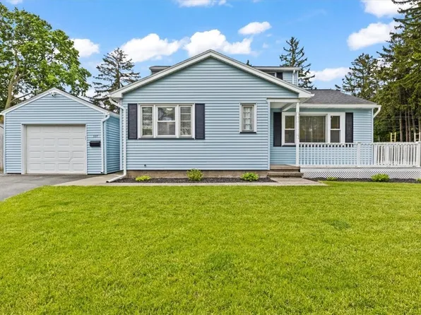 337 Coolidge Rd, Rochester, NY 14622