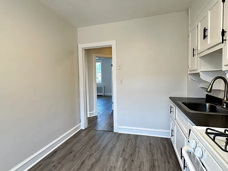 4222 Shamrock Ave #2 — Photo 6