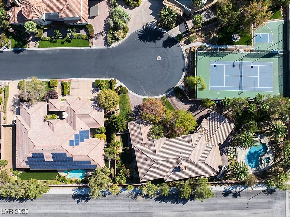 1st image of 2285 Villefort Ct