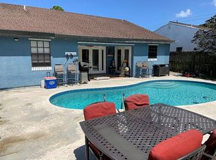 5952 SE Mitzi Ln, Stuart, FL 34997